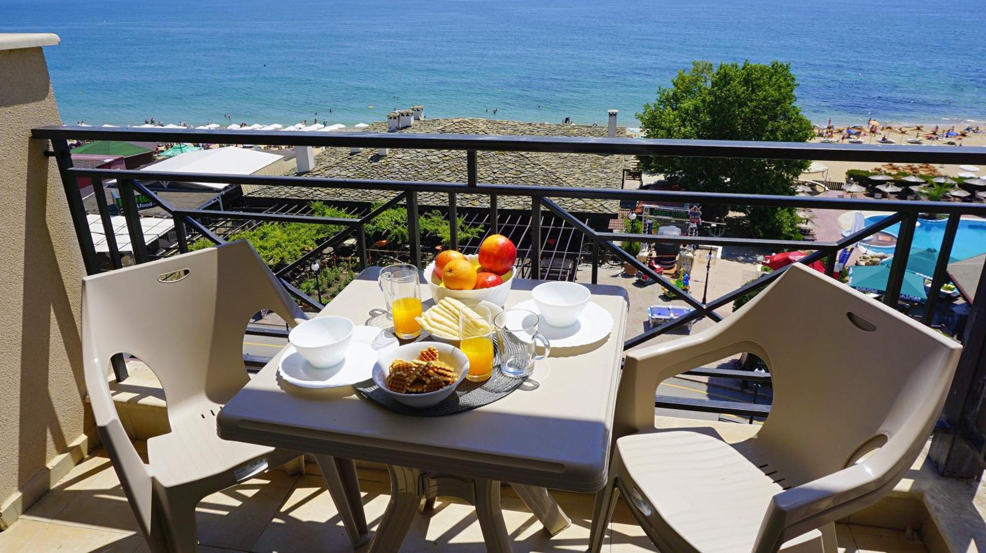 Apartments Sirena First Line - Апартаменти Сирена На Първа Линия Zlatni pjasătsi Eksteriør bilde