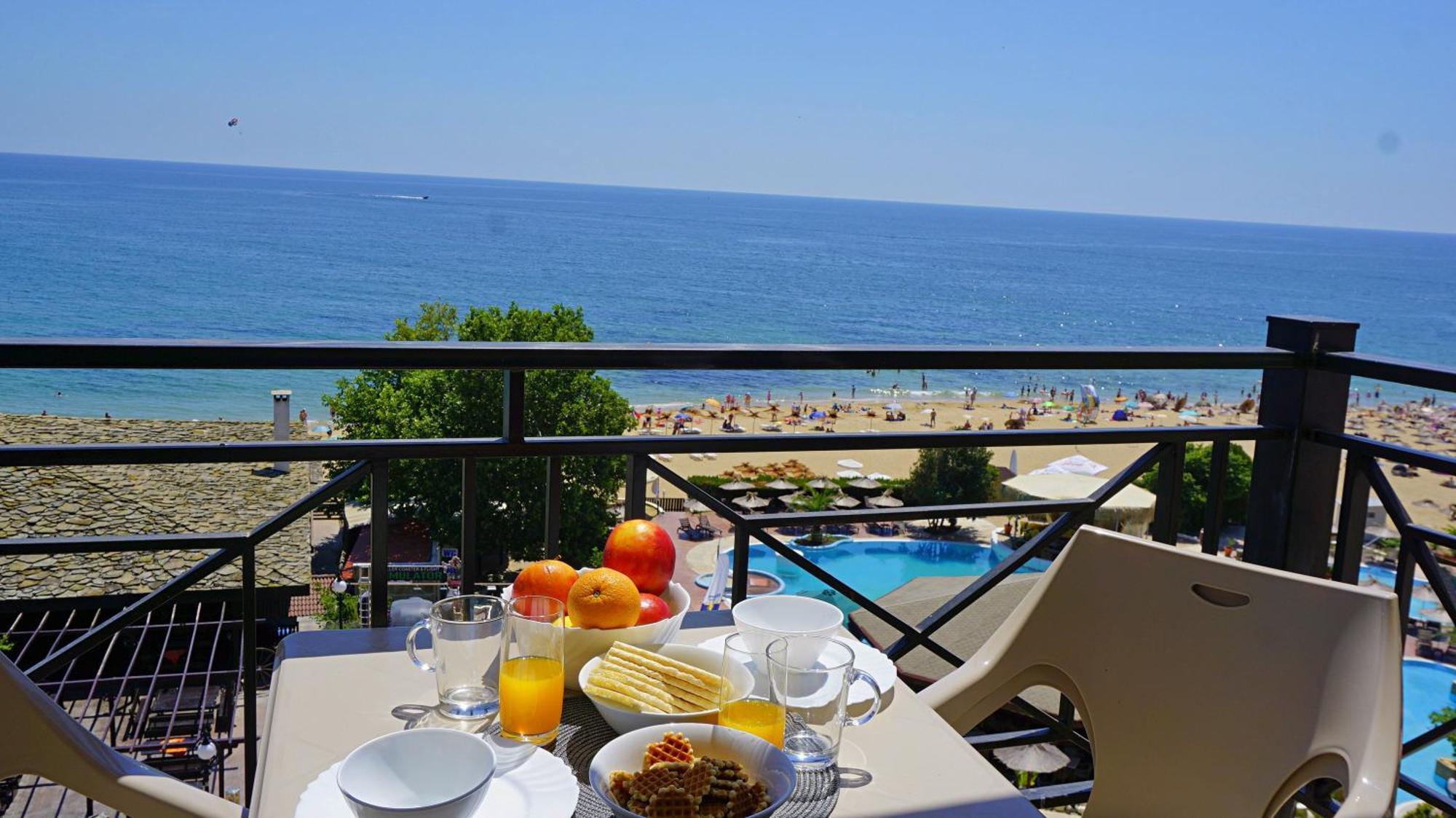 Apartments Sirena First Line - Апартаменти Сирена На Първа Линия Zlatni pjasătsi Eksteriør bilde