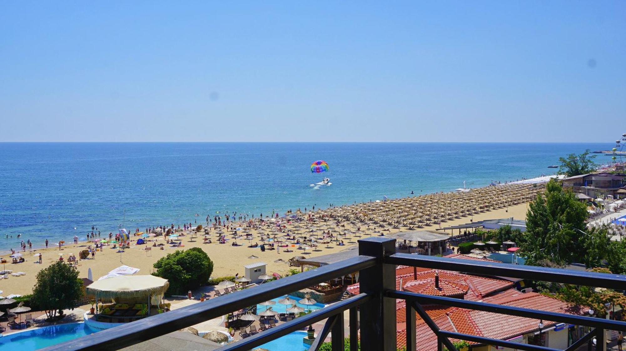 Apartments Sirena First Line - Апартаменти Сирена На Първа Линия Zlatni pjasătsi Eksteriør bilde