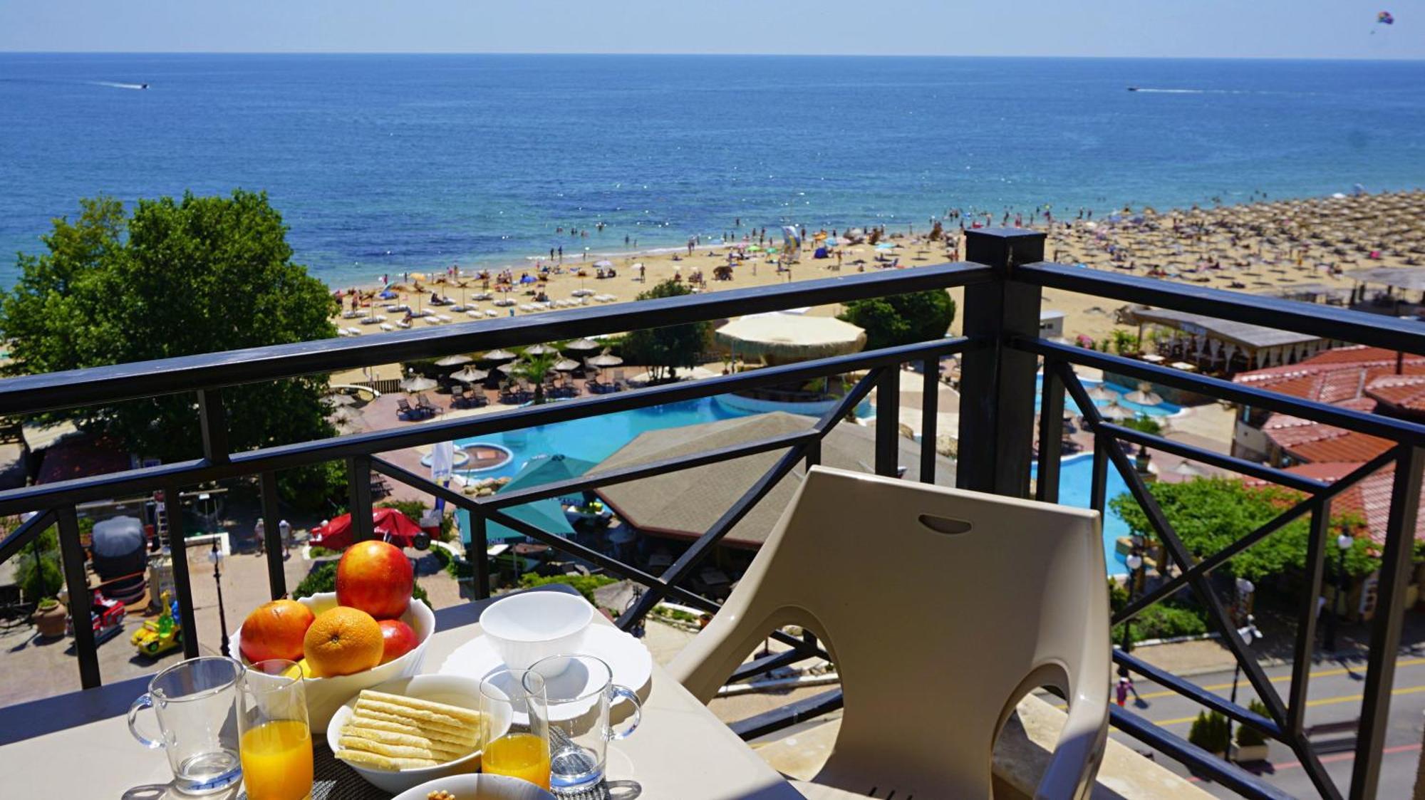 Apartments Sirena First Line - Апартаменти Сирена На Първа Линия Zlatni pjasătsi Eksteriør bilde