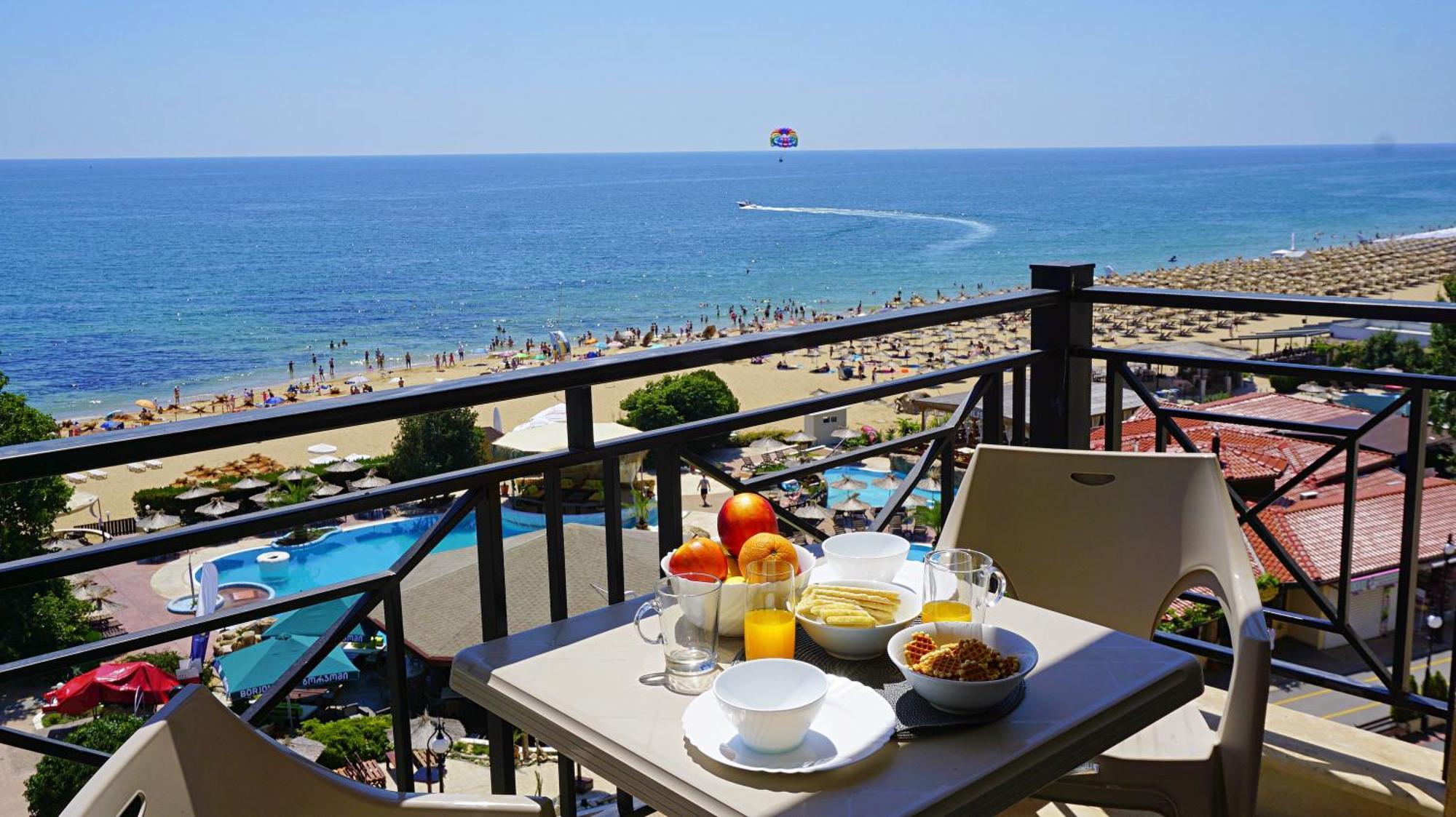 Apartments Sirena First Line - Апартаменти Сирена На Първа Линия Zlatni pjasătsi Eksteriør bilde