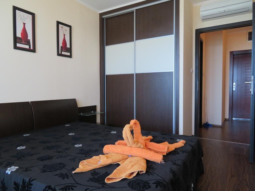 Apartments Sirena First Line - Апартаменти Сирена На Първа Линия Zlatni pjasătsi Eksteriør bilde