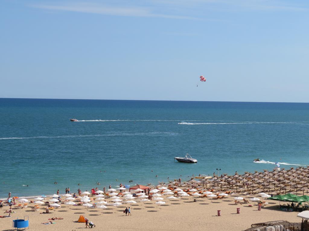 Apartments Sirena First Line - Апартаменти Сирена На Първа Линия Zlatni pjasătsi Eksteriør bilde